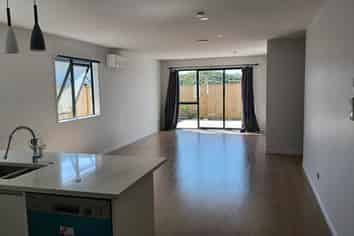 20 Waka Ama Road, Karaka