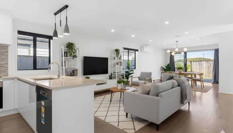 20 Waka Ama Road, Karaka