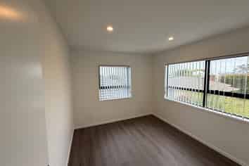 B/128 Birkdale Road, Birkdale