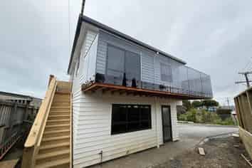 B/128 Birkdale Road, Birkdale