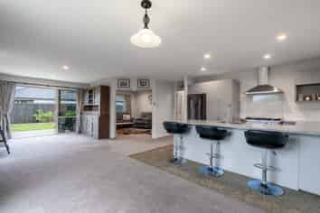 7 Millesimes Way, Yaldhurst
