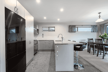 7 Millesimes Way, Yaldhurst