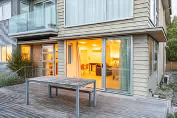 61C Earls Road, Saint Clair