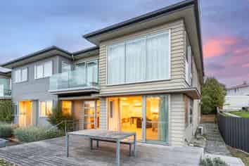 61C Earls Road, Saint Clair