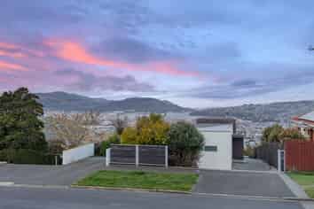 61C Earls Road, Saint Clair