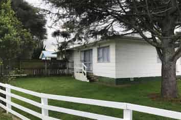 25B Challen Close, Conifer Grove