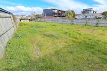 845M² CENTRAL MANUREWA DEVELOPMENT SITE
