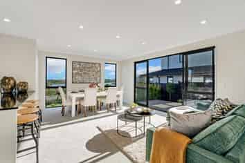 11 Emerald Avenue, Karaka