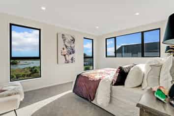 11 Emerald Avenue, Karaka