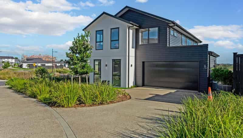 11 Emerald Avenue, Karaka