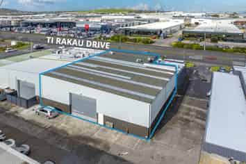 6% Return - Refurbished High-Profile Investment!