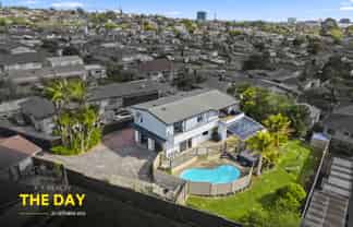 25 Greenstone Place, Clover Park