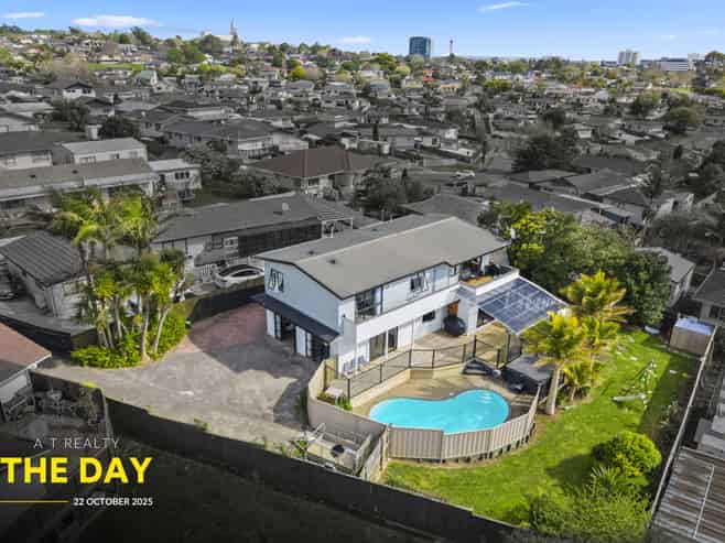 25 Greenstone Place, Clover Park