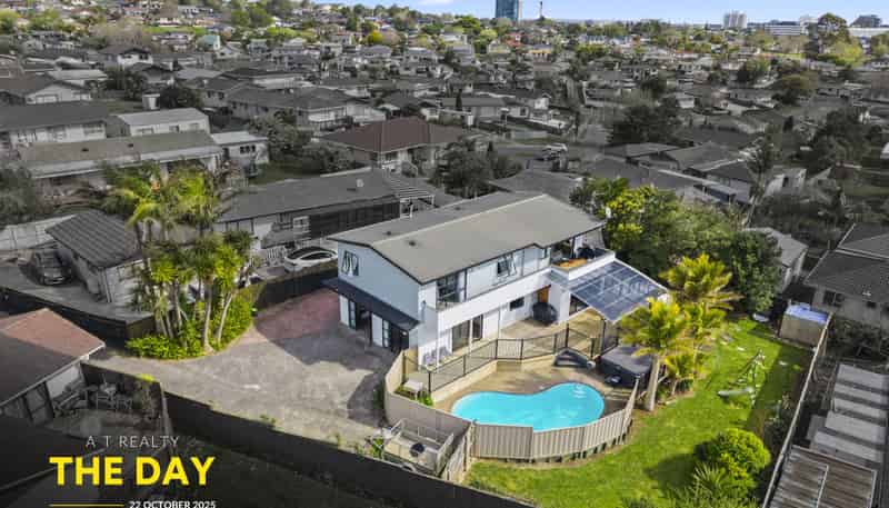 25 Greenstone Place, Clover Park