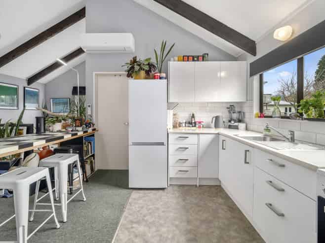 2/7 Kereru Street, Two Mile Bay