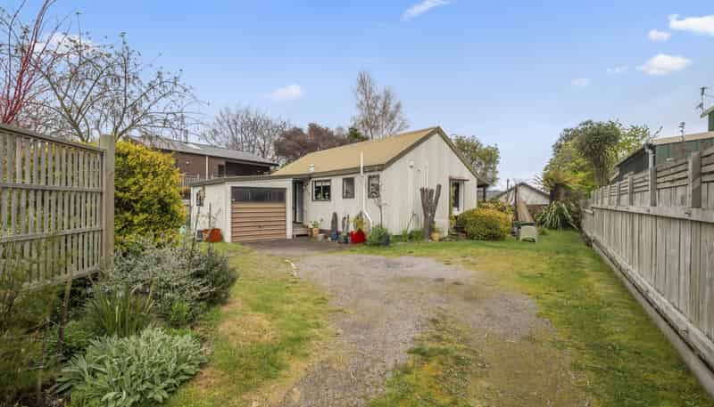 2/7 Kereru Street, Two Mile Bay