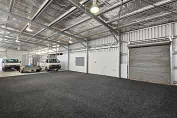 231sqm Workshop