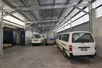 231sqm Workshop