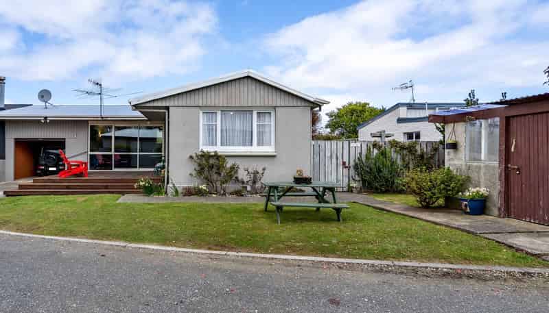 flat 1/296 Nelson Street, STRATHERN