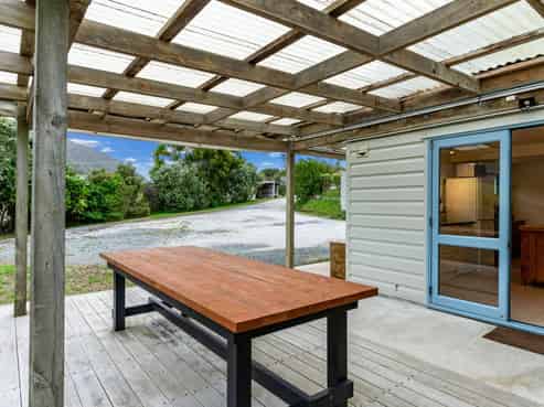 18 Basil Road, Whangarei Heads