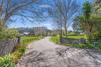 2 Aldermen Lane, Tairua