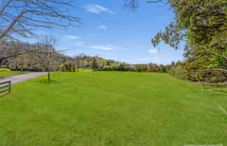 2 Aldermen Lane, Tairua