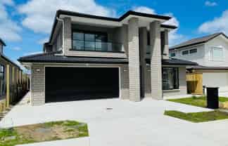 16 Yulia Road, Flat Bush