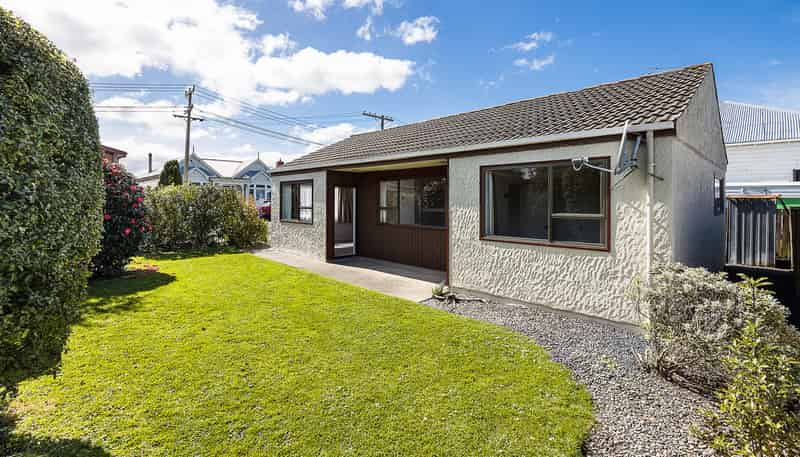 B/4 Ravelston Street, Saint Kilda