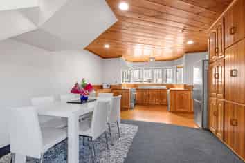 130A Malfroy Road, Glenholme