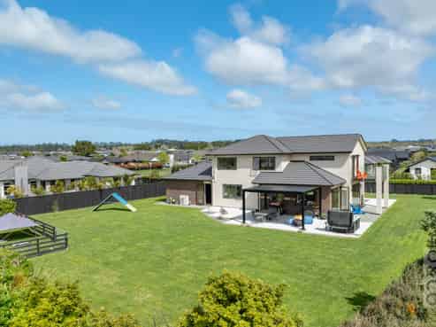 30 Robert Might Road, Huapai