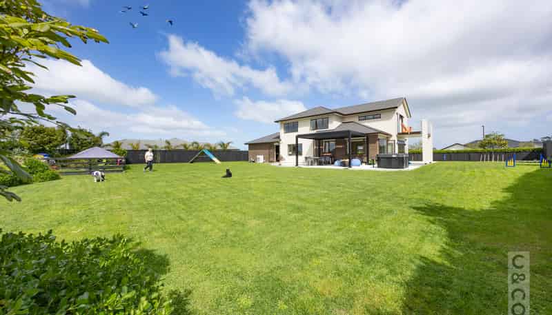 30 Robert Might Road, Huapai