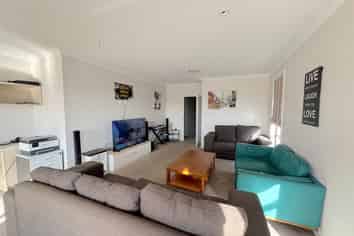 21 Skyhawk Road, Wigram