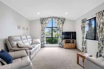 2 Saxon Woods Drive, Rototuna