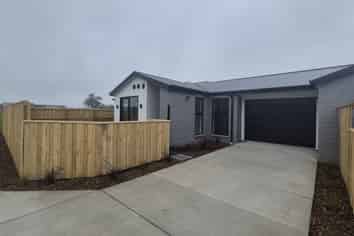 52 Derbridge Street, Ravenswood