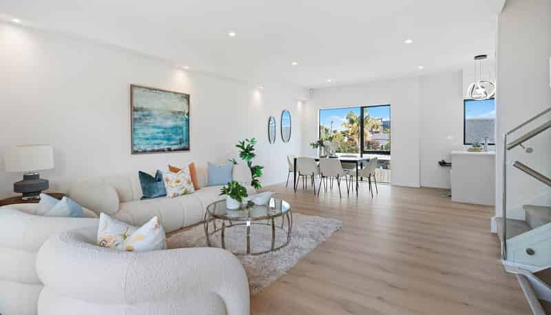 12B Angelo Avenue, Howick