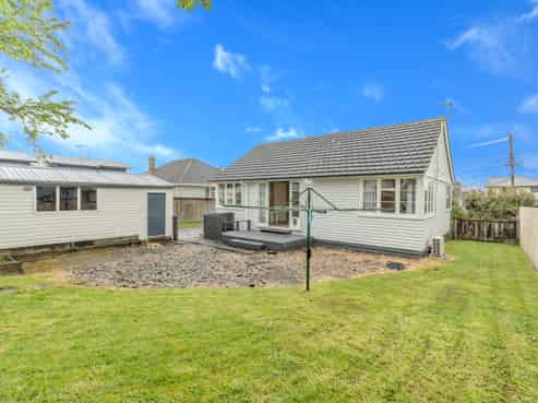 17 Lorne Street, Melville