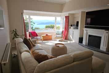 63 Wadestown Road, Wadestown