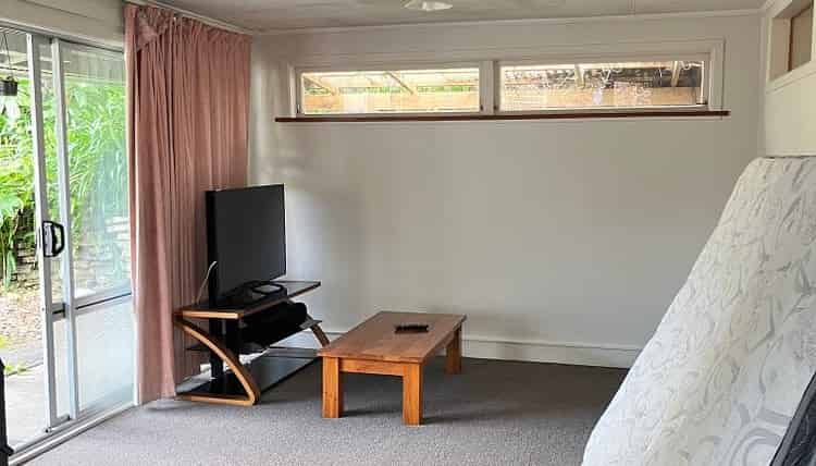 250 Cambridge Road, Bethlehem