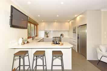 2 Hadlow Place, Burnside
