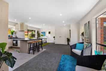 6 Millhouse Drive, Northpark