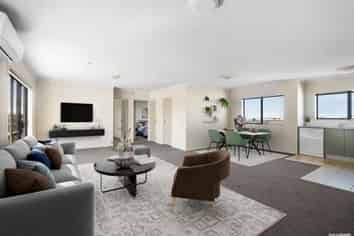 175/172 McLeod Road, Te Atatu South