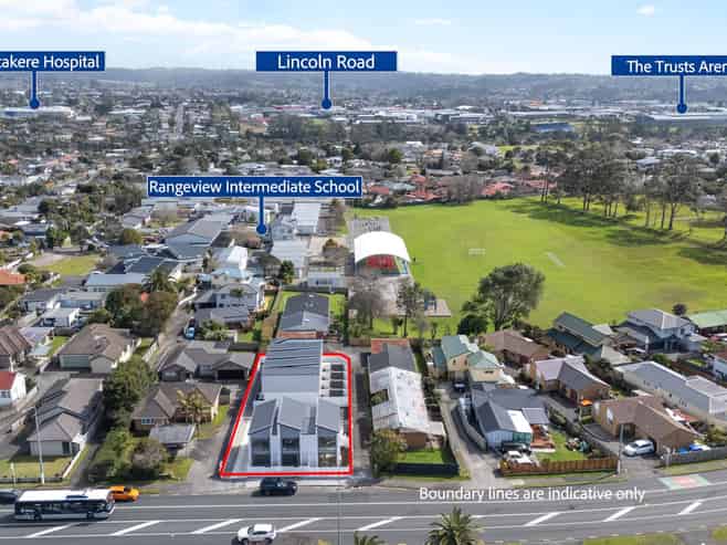 234 (x6 Lo Te Atatu Road, Te Atatu South