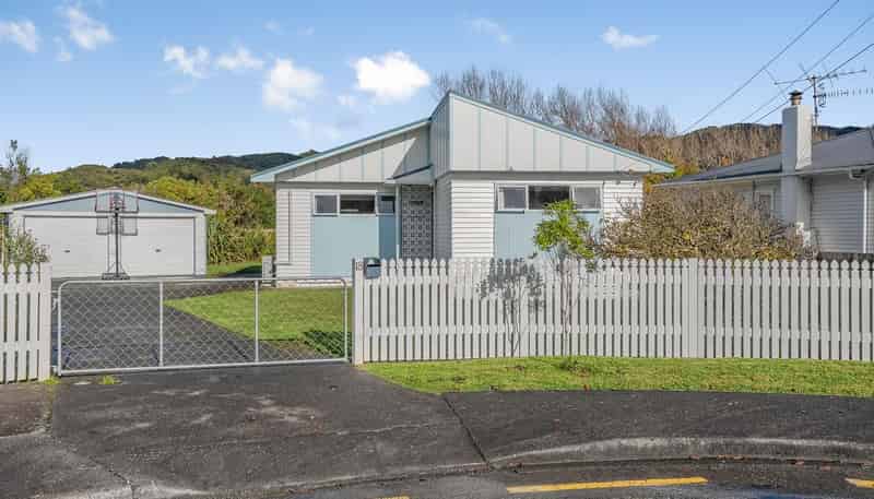 18 Heath Street, Wainuiomata