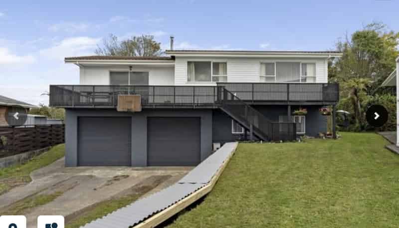 114 Tybalt Street, Stratford