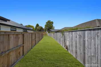 12 Kakariki Drive, Coastlands