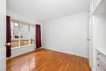 2/3202 Great North Road, New Lynn