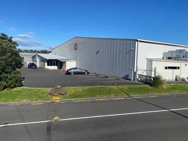 Modern & Versatile Facility in Prime Valley Position