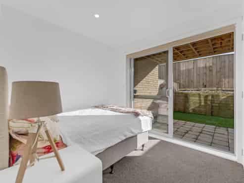 73 Helen Jenepher Lane, Mount Wellington