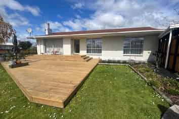 30 Dewe Avenue, Feilding