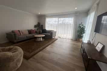 30 Dewe Avenue, Feilding